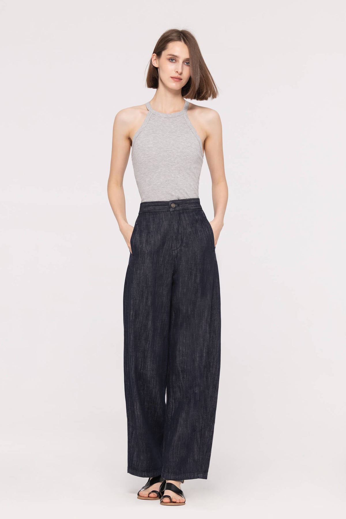 Adjustable Waistband Barrel Jeans