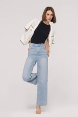 High-Waist Staight Jeans