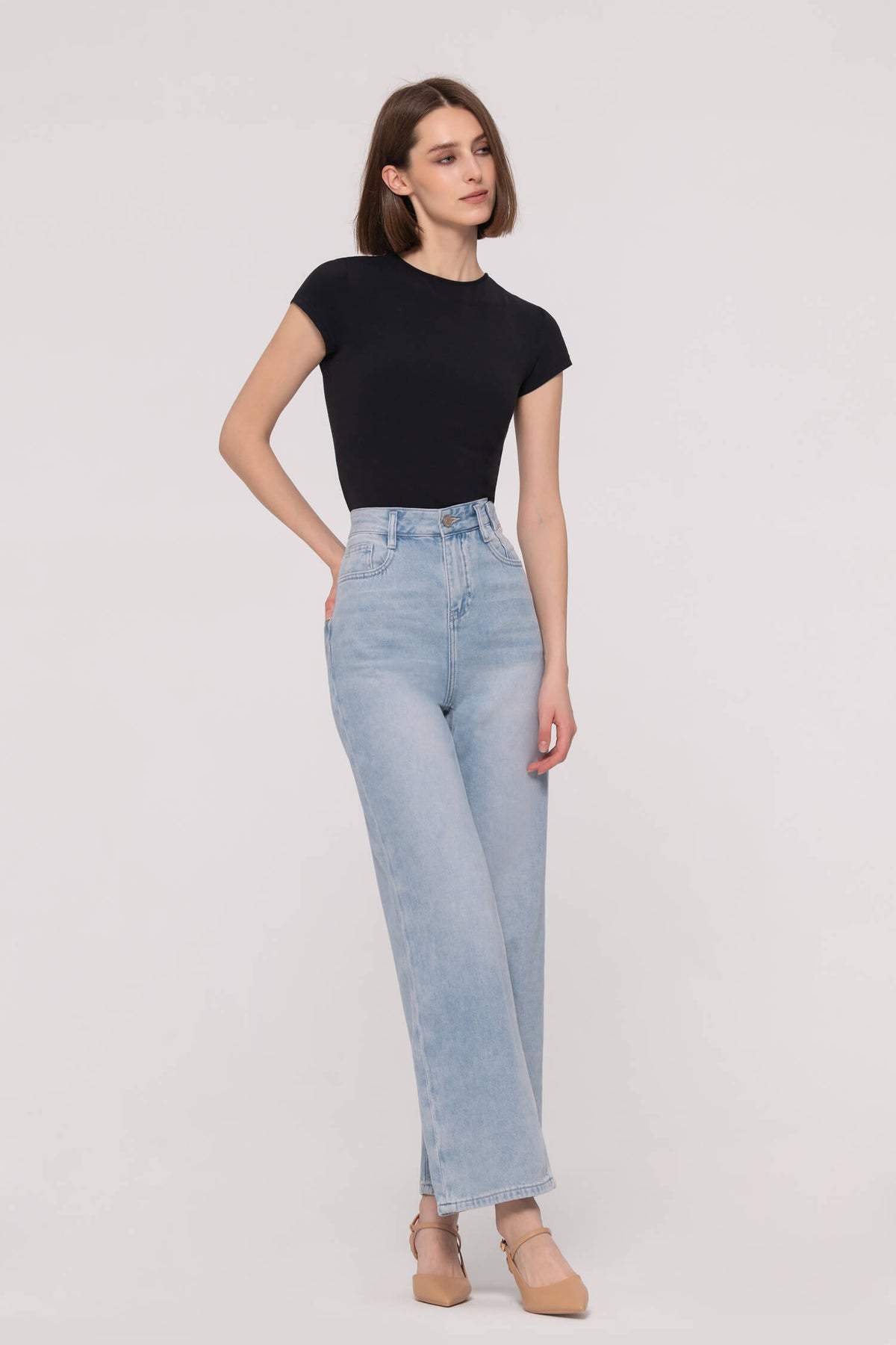 High-Waist Staight Jeans