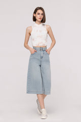 Belted Light Blue Cropped Jeans